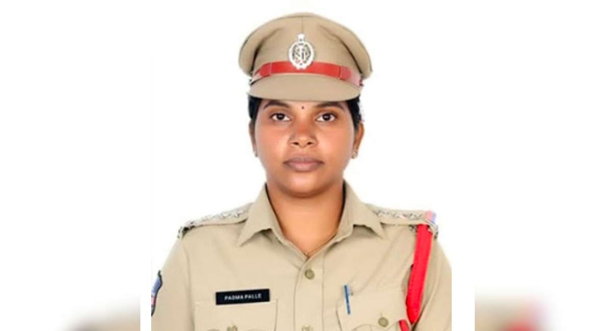 P Padma being posted as the SHO of the Sultan Bazaar