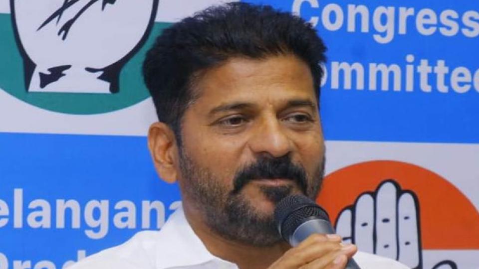 telanganacmciteskaleshwaramurgesofficialstoconductfieldvisit