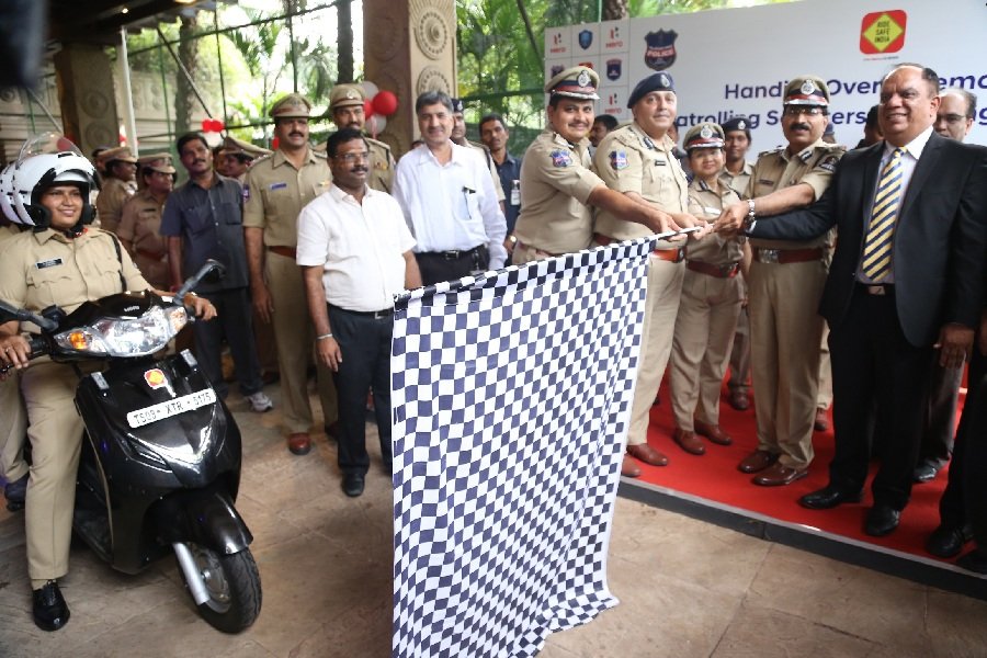 159scootersdistributestotelanganawomenpoliceofficers