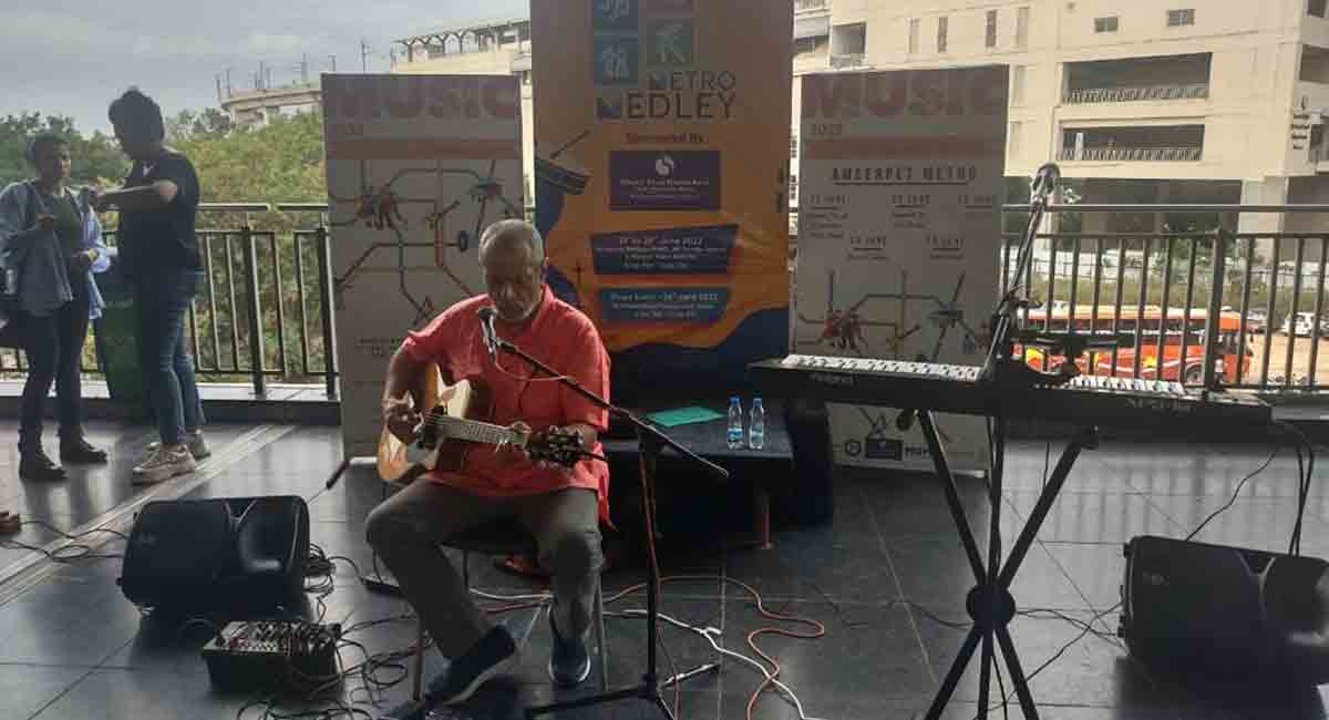 worldmusicdayeventgoesliveat5metrostationsinhyderabad