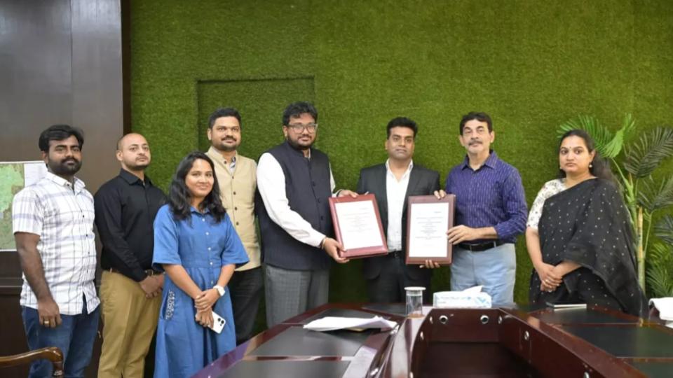 CMC, Amazon Signs MoU to Set Up Gig Worker Rest Stops in Cyberabad
