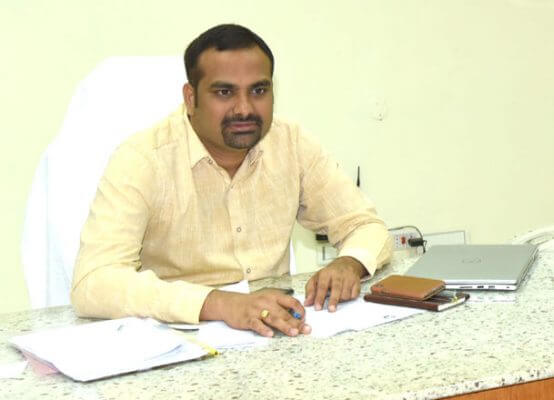 Model Code of Conduct applies only to Jubilee Hills constituency, says DEO RV Karnan