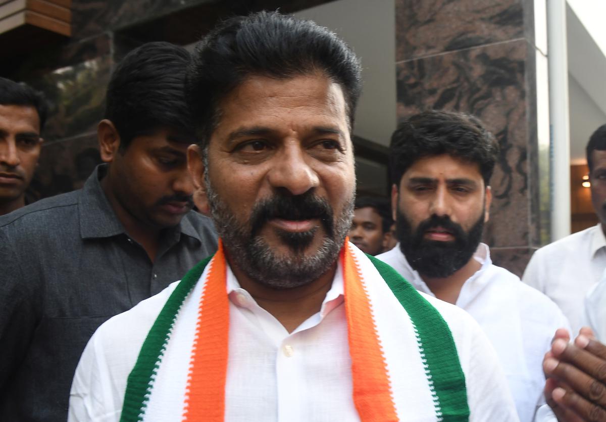 bjpwilllosepollslikein2004:revanthreddy