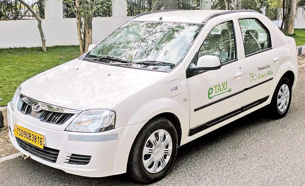 mayortoflagoffetaxisinhyderabadtoday