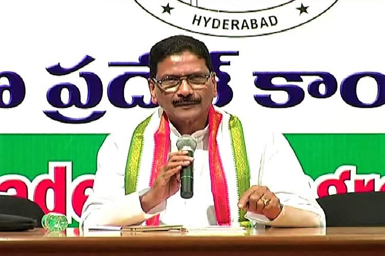 seniorcongressleadermarrishashidharreddydemandsremovalofpccchiefintelangana