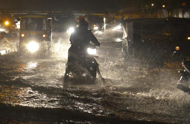 heavyrainwreakshavocinhyderabad