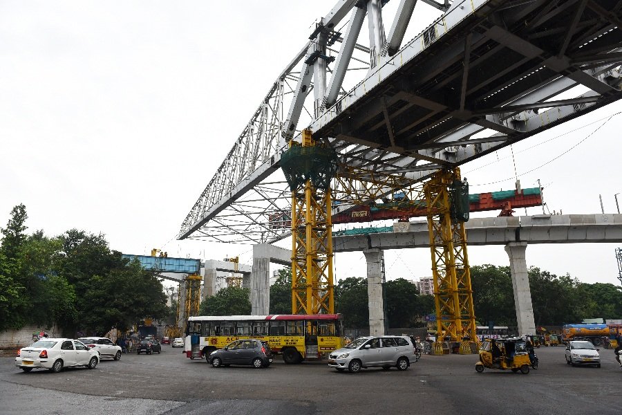trafficrestrictionsformetrorailworkatmusheerabadcrossroads