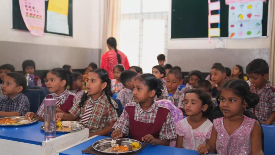 Telangana govt Launches Breakfast Scheme for Govt School Students