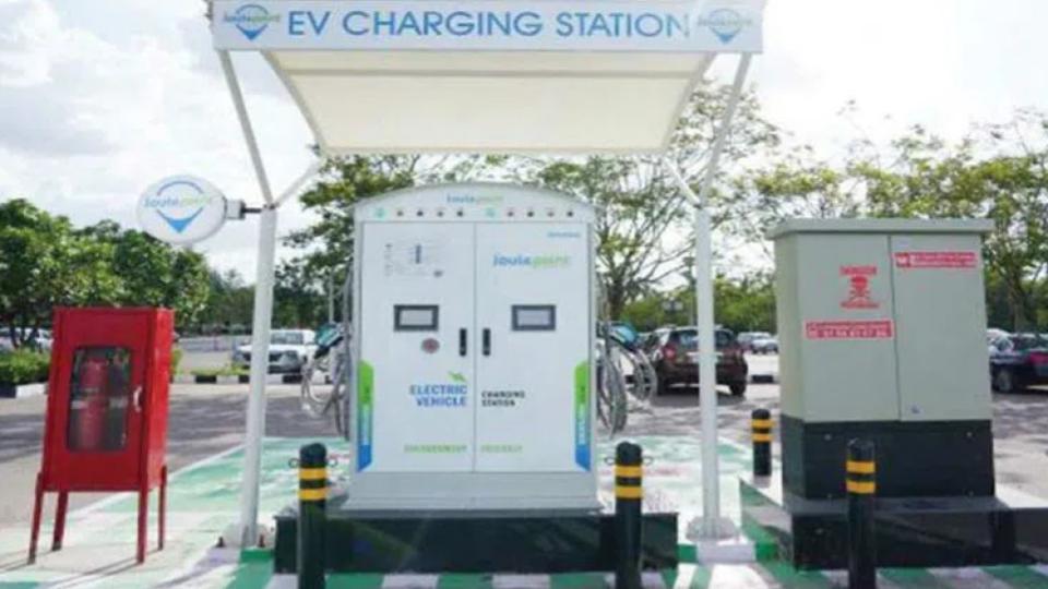 RTC sets up EV charging stations at two depots in Hyderabad 