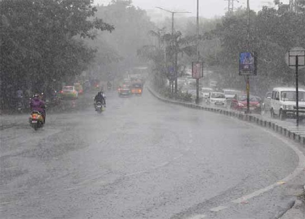 hyderabadreceivesrecordrainfallsduringthismonsoon