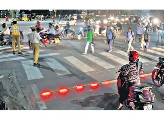 trafficpoliceintroducesledspeedbreakersinhyderabad