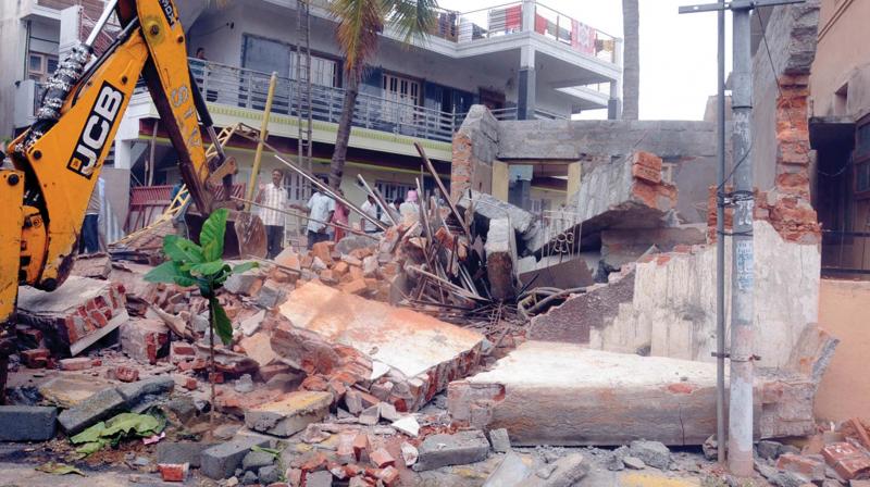 ghmcrazes55dilapidatedstructuresinhyderabad