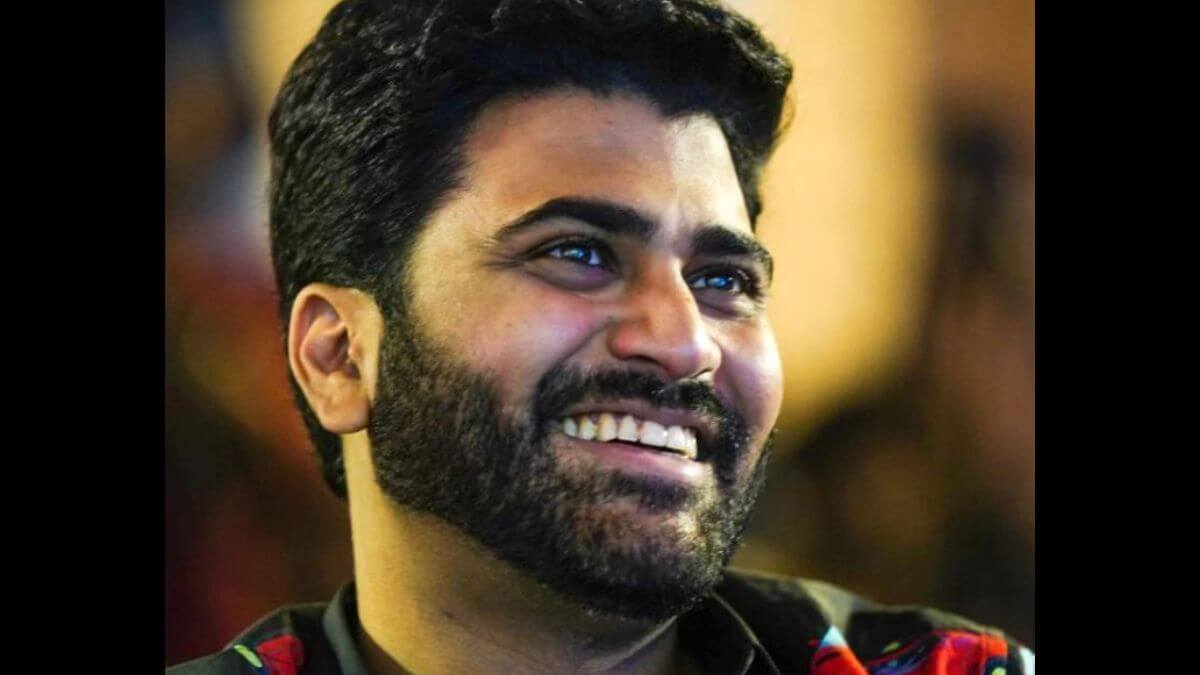 Actor Sharwanand injured in road accident