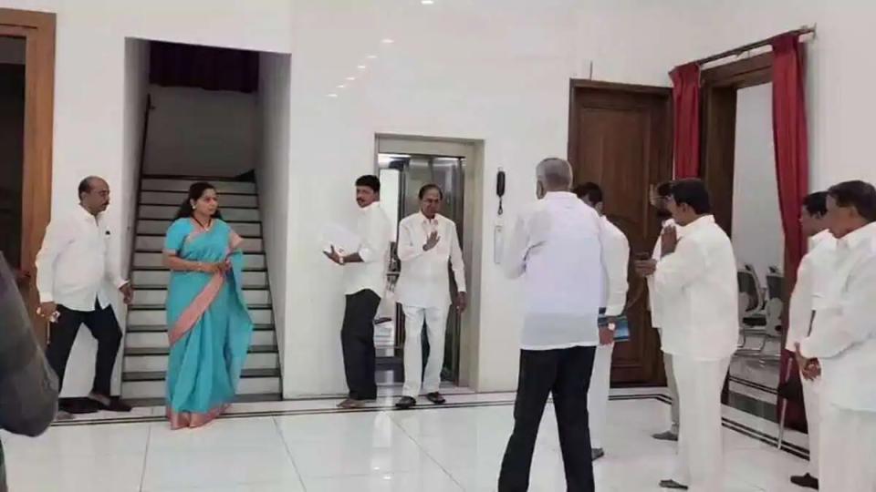 Kavitha meets KCR ahead of PC Ghose panel grilling