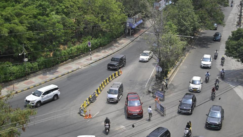 Commuters find KBR Park one-way loop less stressful