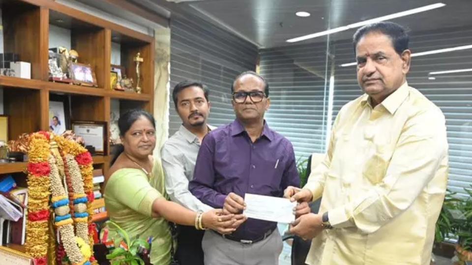 Hyderabad Devotee Donates Rs.1.02 Crore to Tirupati Tirumala