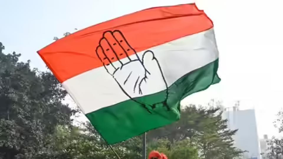 Congress MLAs faced public anger at district programmes 