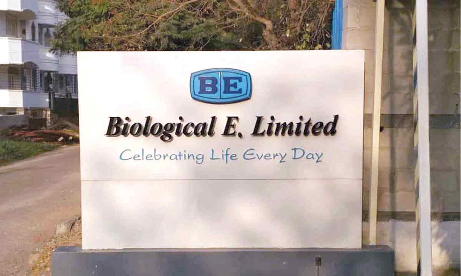 biologicaletoinvestrs1800croreinhyderabad