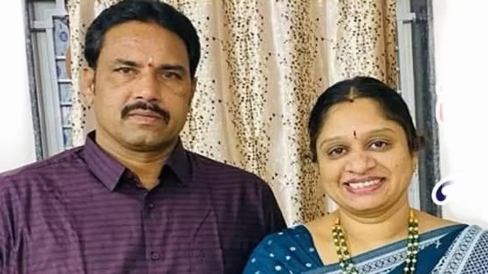 SOT Police arrested Hyderabad couple for Rs 50 Cr Fraud