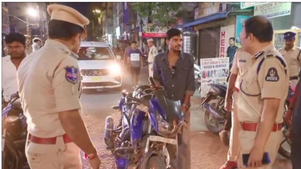 hyderabadpoliceseizeover2100vehiclesoperationkavach