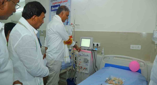 financeandhealthministerharishraoinaugurates42bedpediatricwardingajwelhospital