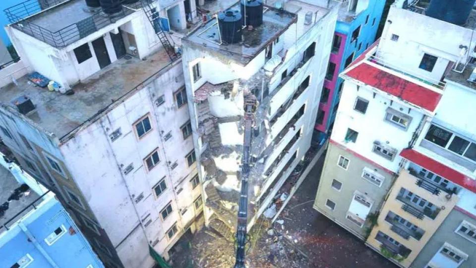 Cyberabad Municipal orders demolition of unauthorised buildings