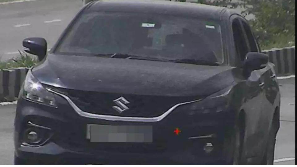Youth Rams Car Into Police personnel In Abids 