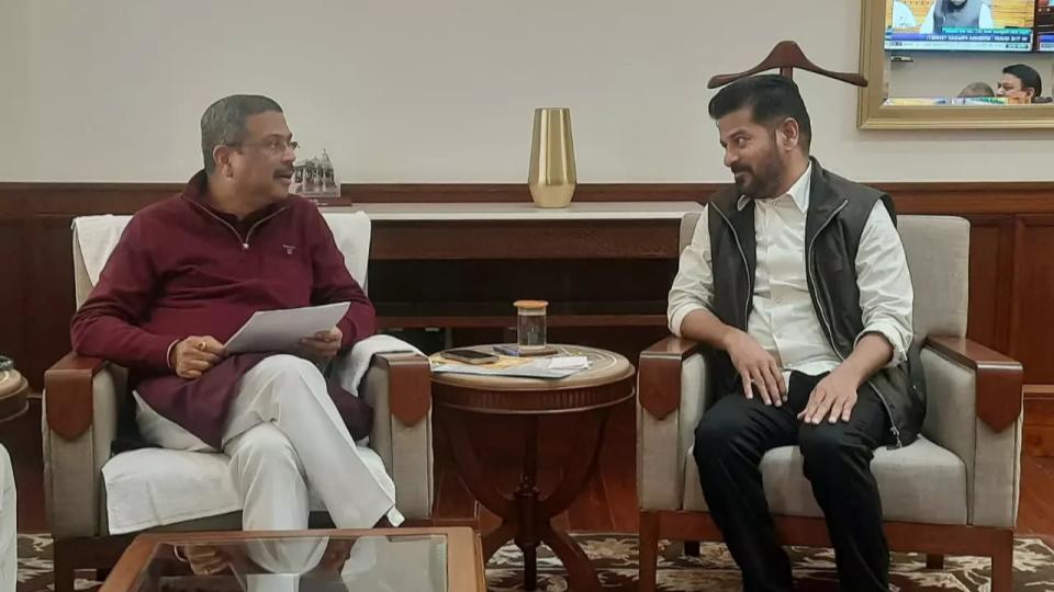 CM Revanth Urges Centre Govt to Sanction IIM for Hyderabad