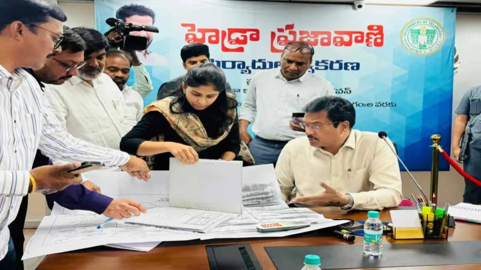 hydraareceivescomplaintsofencroachmentsinhyderabad
