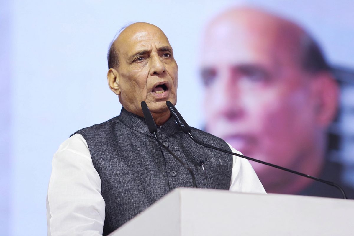 rajnathsinghurgesthearmedforcestonotinanycircumstancelosetheiropennesstowardsnewideasinnovativethinkingandidealism