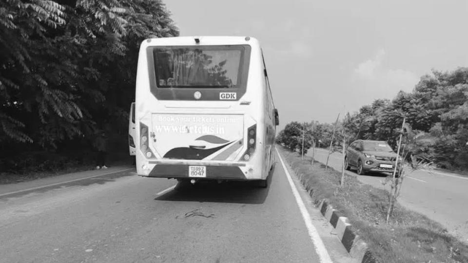 Two workers run over by RTC bus in Siddipet