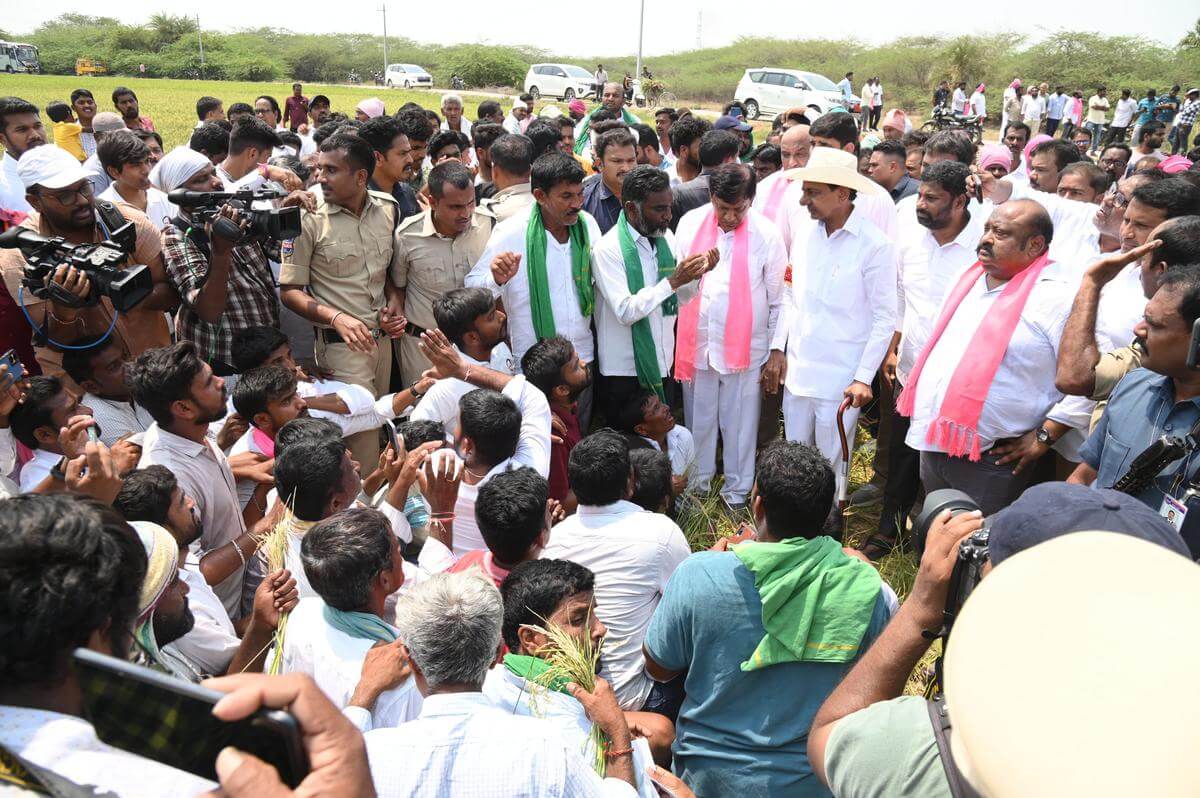 KCR vows to fight on behalf of distraught farmers, ensure them justice
