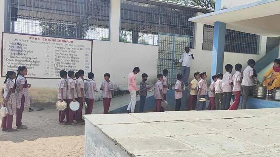 Contractor locked ZPH School dining hall in Medak 