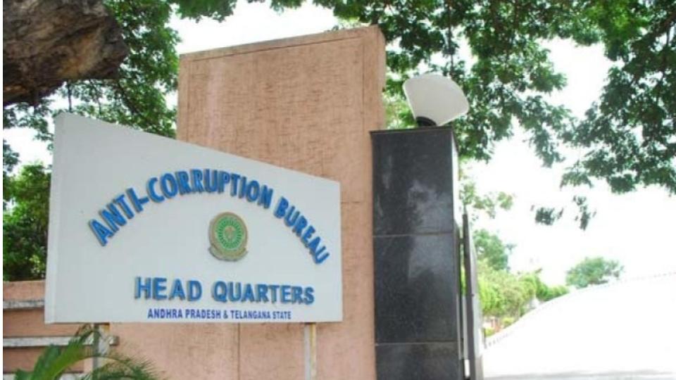 ACB files case against Deputy Transport Commissioner Mahbubanagar