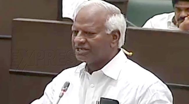 telanganaspendingover60%ofmiddaymealexpenses:ksrihari