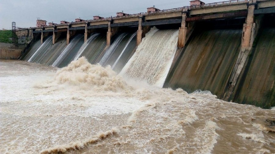 Irrigation projects in Telangana brimming with water.