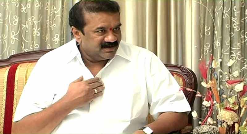 doublebedroomhousestobebuiltinhyderabadthisyear:talasani