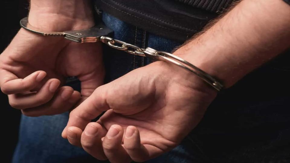 19yroldarrestedforstealingbagsandvehiclesnearmosquesinhyderabad