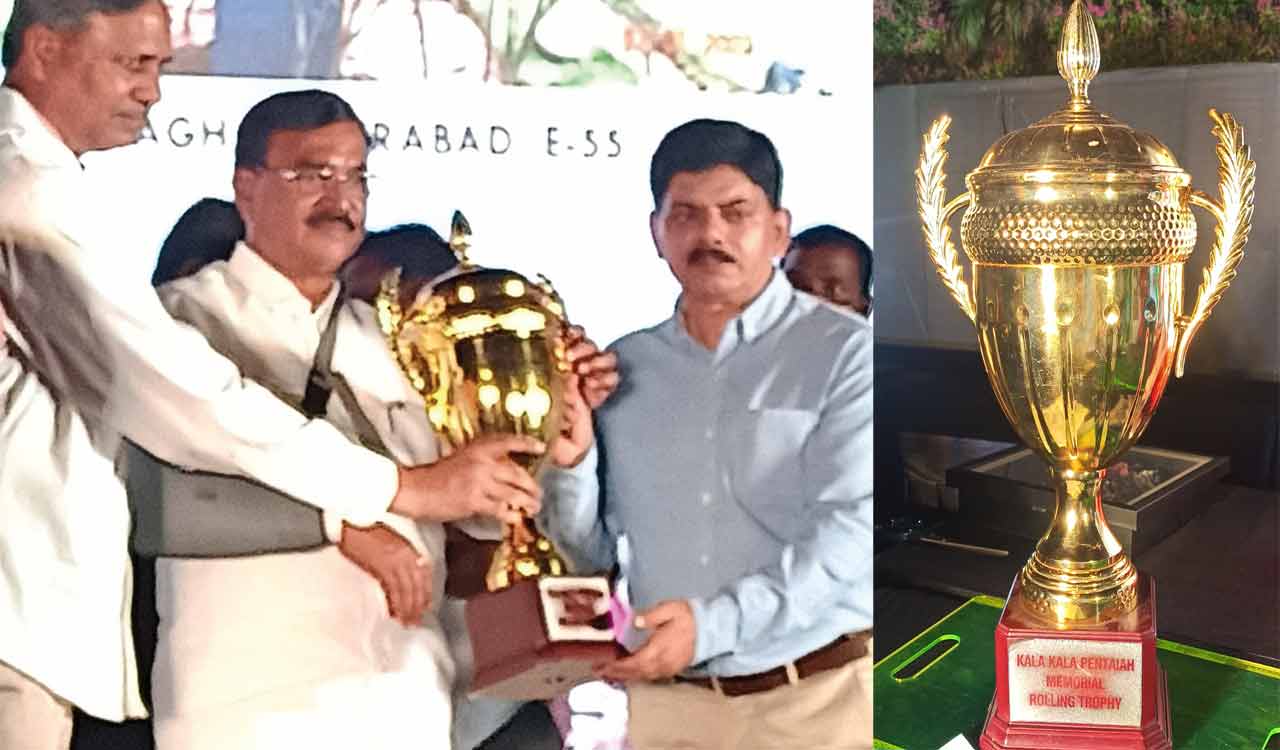 gmrhyderabadinternationalairportbagstwoawardsforlandscape