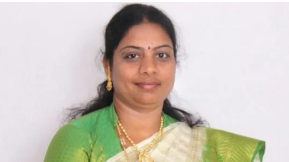 Kavitha appoints Madhavi as Telangana Jagruthi state president