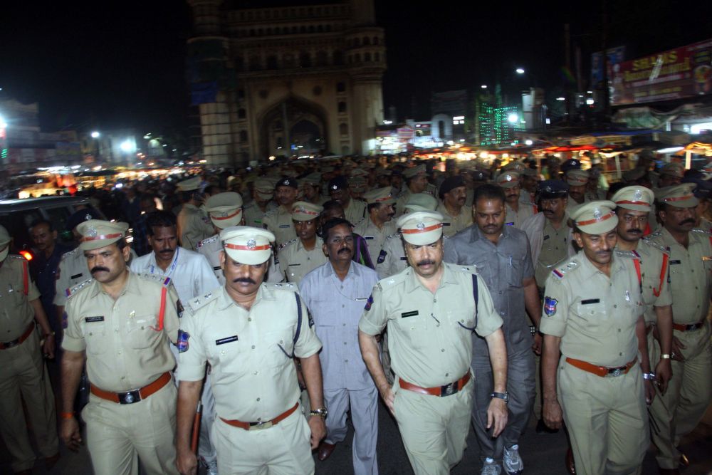 hyderabadpoliceflagmarchinoldcity