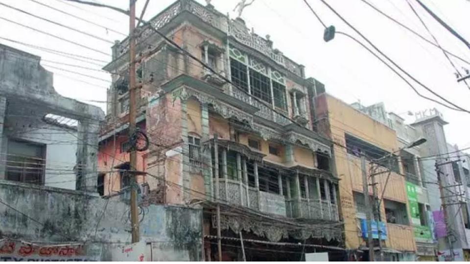 Over 685 dilapidated buildings identified in Hyderabad