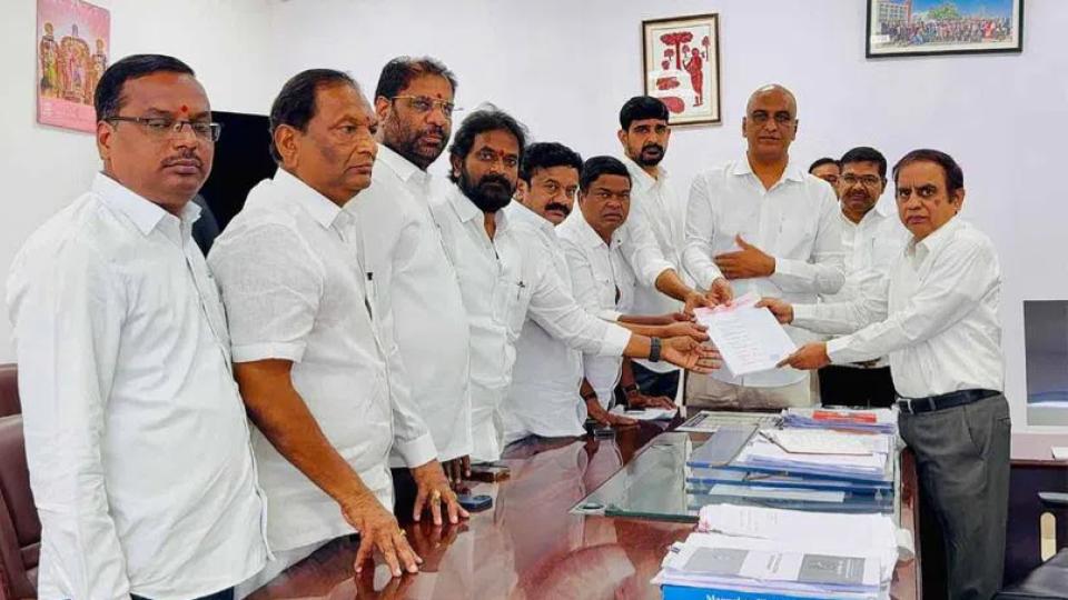 BRS Leaders complains EC against Congress for misusing power 
