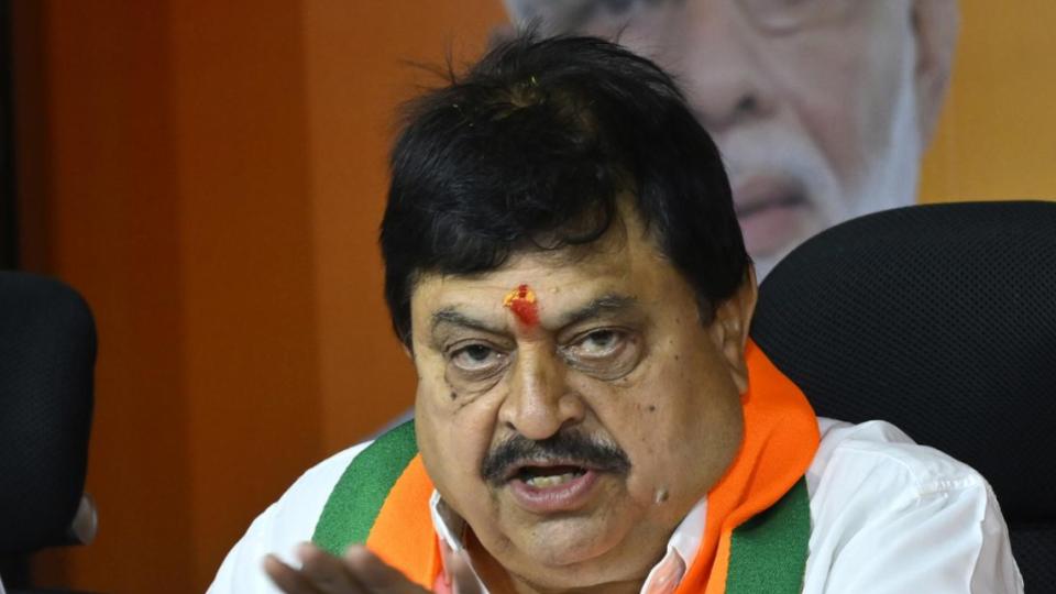 Ramchander Rao accuses Congress 