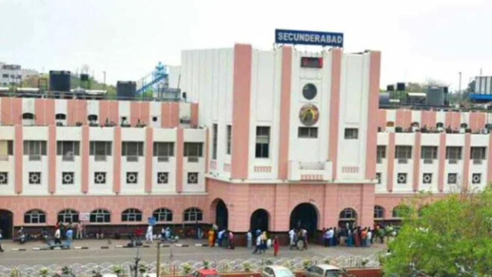 sixplatformstoremainshutforoverfourmonthsatsecunderabadrailwaystation