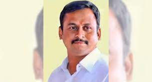gellusrinivasyadavnominatedastrscandidateforhuzurabadbypolls