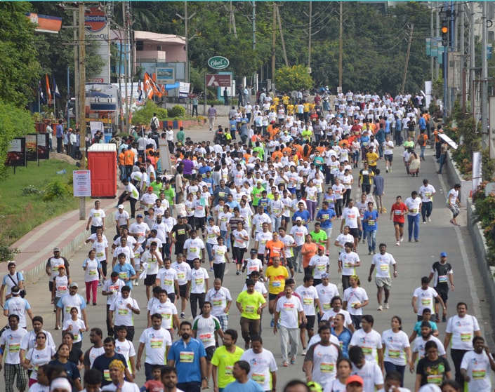 7000runnersparticipatein"runforgirlchildcampaign