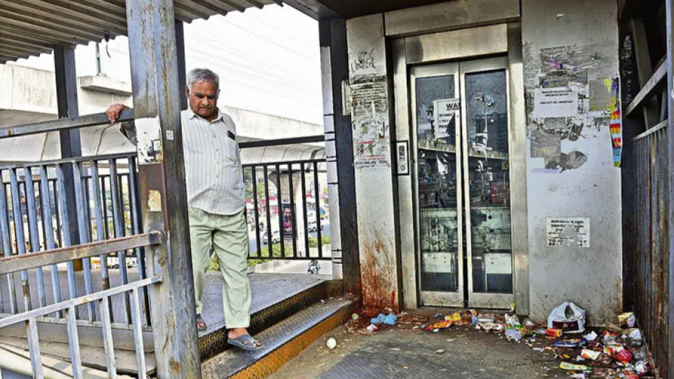 SCR to dismantle Foot Over Bridge at Nampally Station