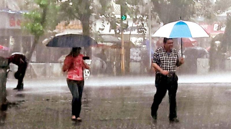 telanganagetsfirstmonsoonrainfall