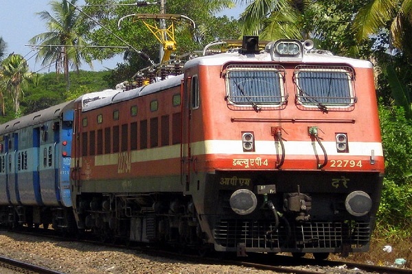 scrtorunholidayspecialtrainsbetweensecunderabadandtirupatiduringholidays